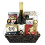 Deluxe Wine & Cheese Gift Basket