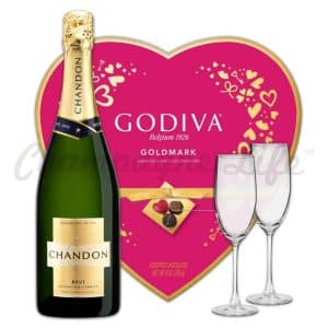 Champagne Life - Champagne and Valentine's Day Chocolates