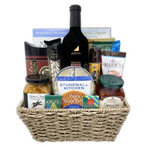 Champagne Life - Joyful Justin Isosceles Gift Basket
