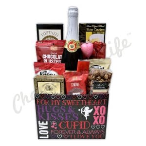 CLG - Valentines Day Snacks Gift Basket